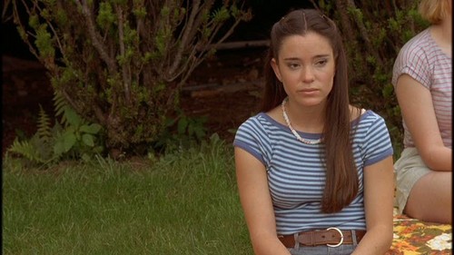 marguerite-in-wet-hot-american-summer-marguerite-moreau-26306422-500-281